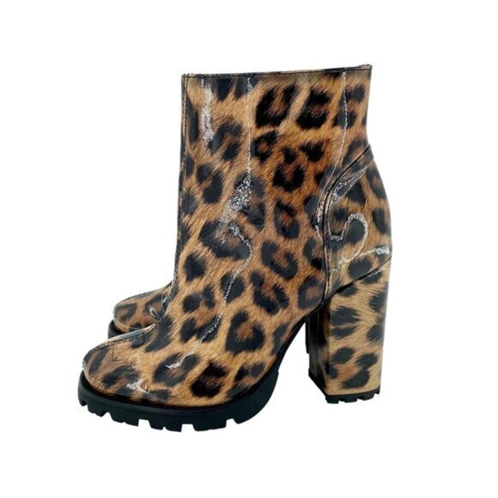Schutz Nandy Platform Bootie Lugged Soles Animal Print Patent SZ 7 New